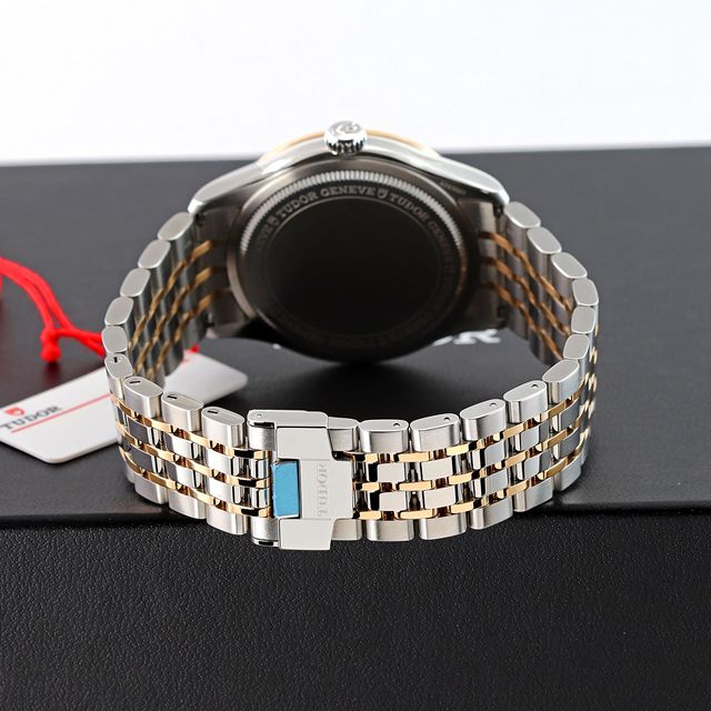 Tudor 1926 M91551-0009 Image 4